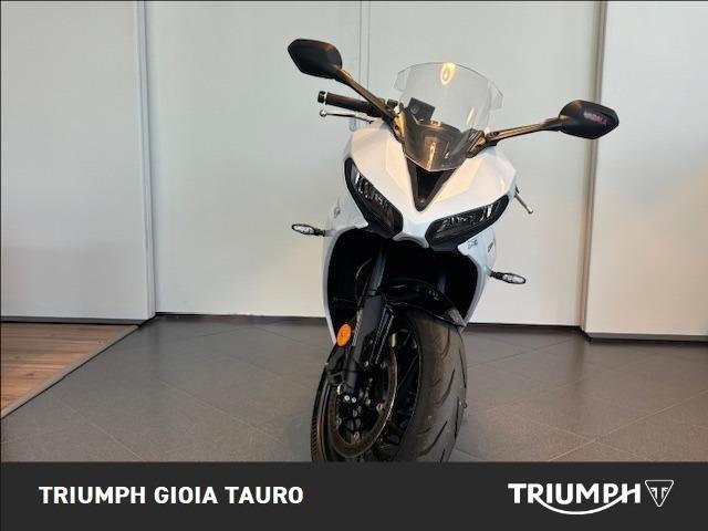 TRIUMPH Daytona 660 Abs